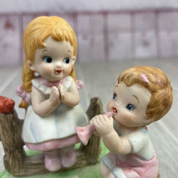 Lund’s Lites Music Box. Lefton China. Hand Painted  #00123. Boy, Girl Picnic - Picture 4 of 11